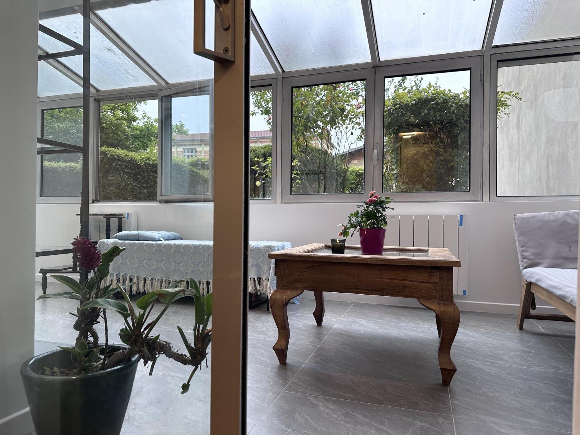 Expo Cosy Appt T5 Avec Jardin Apartamento *